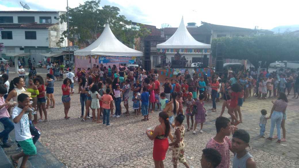 Camacã: Secretaria de Educação encerra o 1° Semestre de 2019 com grande festa